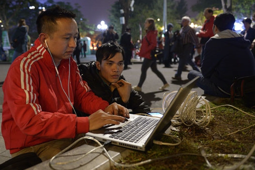 khach hang viettel duoc trai nghiem 4g toc do gap 10 lan 3g dip tet