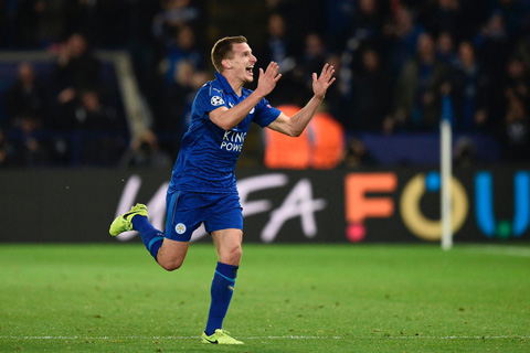 leicester viet tiep chuyen co tich o champions league