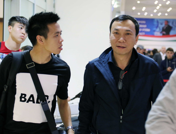 Văn Quyết, ĐTVN, VFF, HLV Hữu Thắng