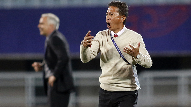 fox sports asia de nghi u20 viet nam dung qua ton trong doi thu