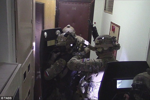 nga phat hien xuong che tao bom tai moskva bat 4 phan tu is