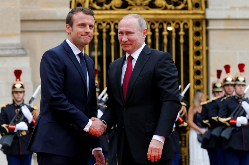 ong putin gap ong macron ky niem 300 nam quan he nga phap