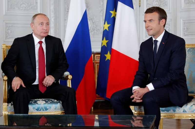 ong putin gap ong macron ky niem 300 nam quan he nga phap