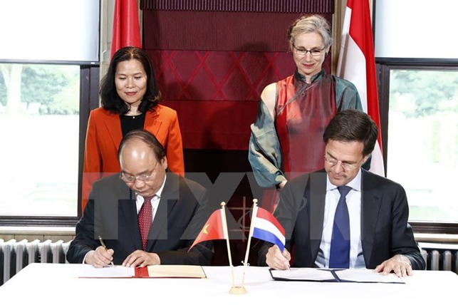 tuyen bo chung viet nam ha lan