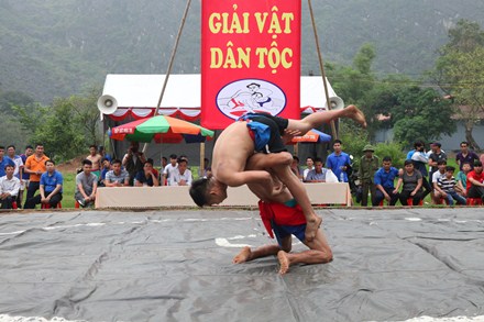 Giải vật dân tộc.