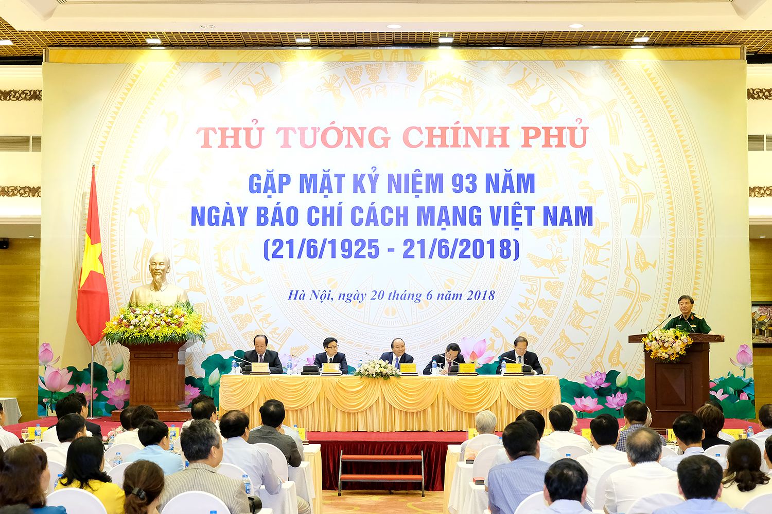 http://baochinhphu.vn/Uploaded/nguyendieuhuong/2018_06_20/HIEU5136.jpg