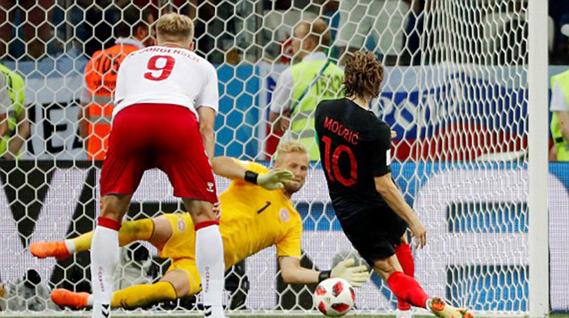 Croatia 1-1 Đan Mạch (pen 3-2): Croatia run rẩy vào tứ kết