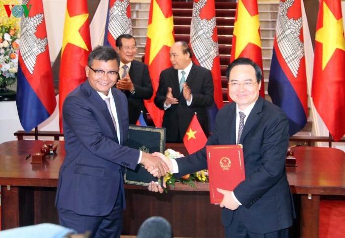 Description: http://image.baoangiang.com.vn/fckeditor/upload/2018/20181207/images/5964fa3cc37d2a23736c.jpg