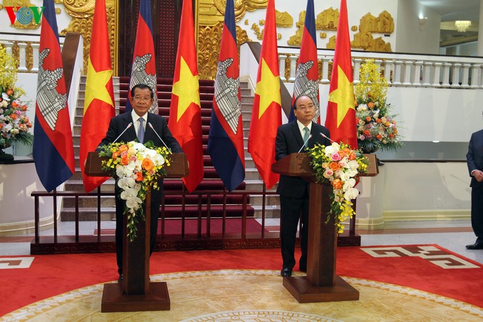 Description: http://image.baoangiang.com.vn/fckeditor/upload/2018/20181207/images/bc4f1e172756ce089747.jpg