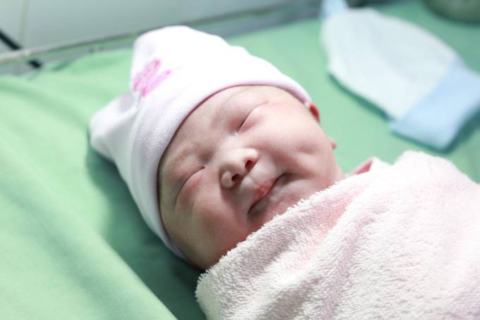 Description: Những công dân đầu tiên chào đời năm 2019