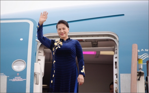 Description: http://image.baoangiang.com.vn/fckeditor/upload/2019/20190111/images/chu_tich_qh_tdjj.jpg