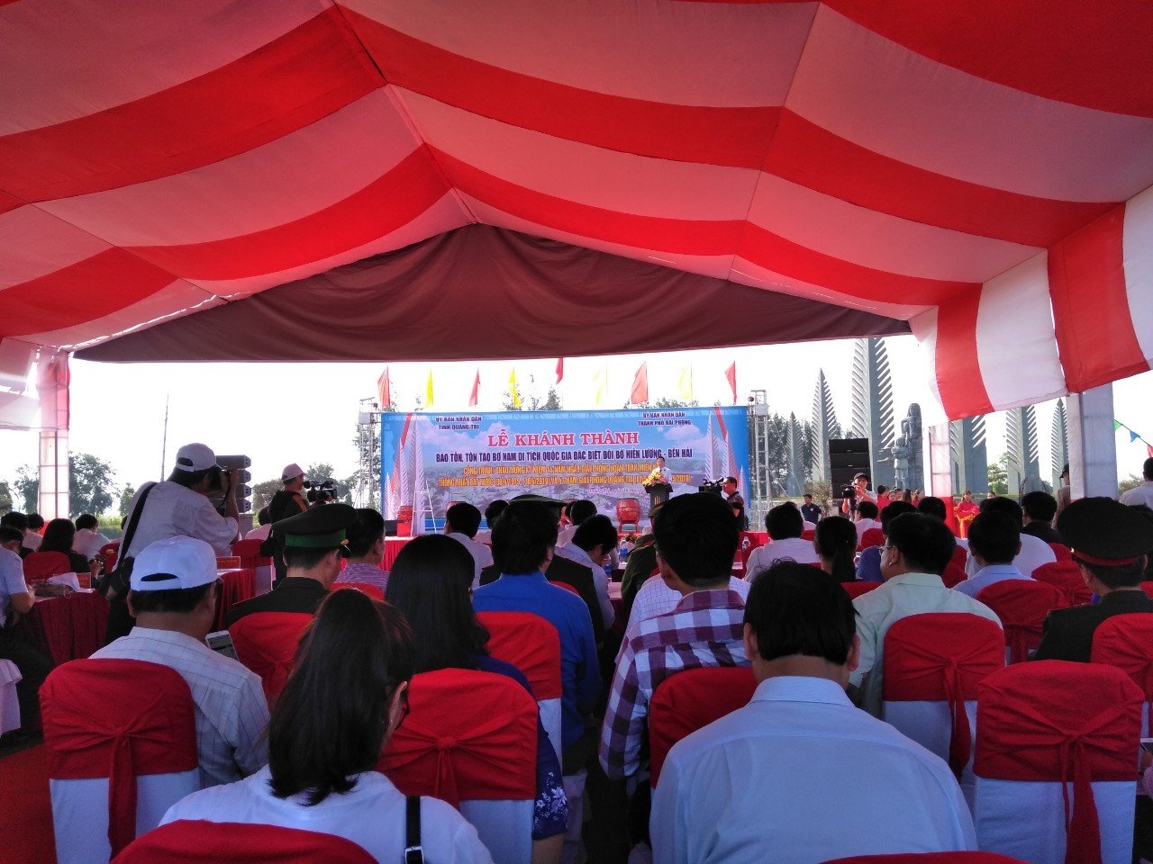 Description: Keyword đầu tiên có dấu