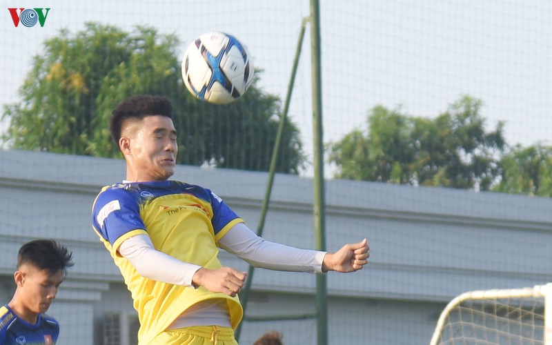 Description: u22 viet nam len duong sang philippines san hcv sea games 30 hinh 1