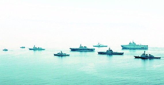Tàu chiến các nước tham gia tập trận ARC21