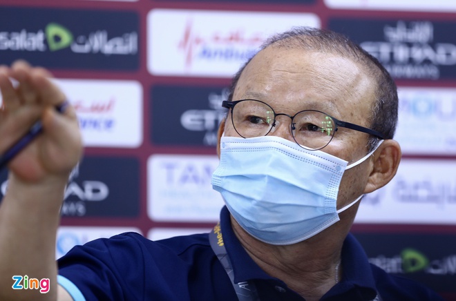 park bi afc cam chi dao tran uae anh 1