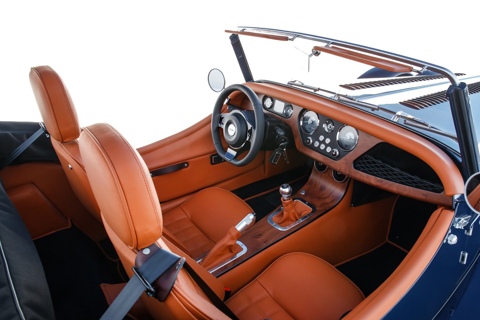 Xe Morgan Plus Four đầu tiên tại Việt Nam về tay ông Nguyễn Quốc Cường