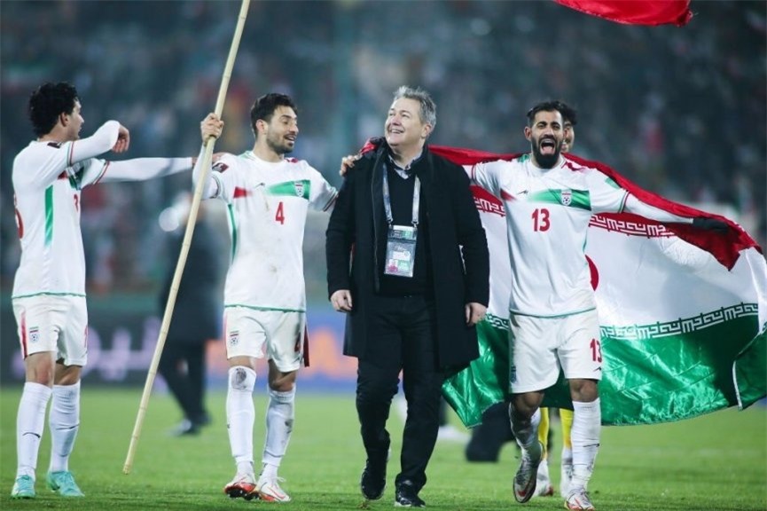 VFF phản ứng thế nào khi HLV top 25 thế giới muốn dẫn dắt ĐT Việt Nam? 206024