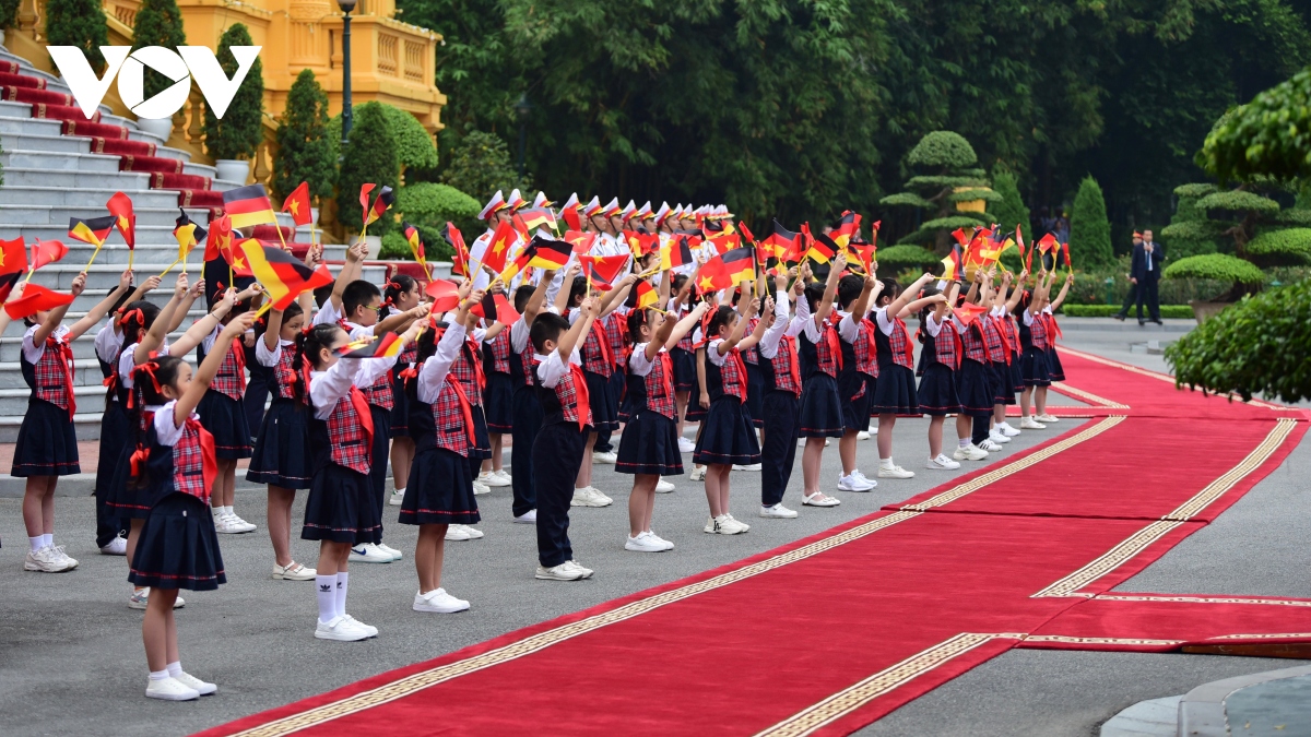 toan canh le don thu tuong Duc olaf scholz tham chinh thuc viet nam hinh anh 5