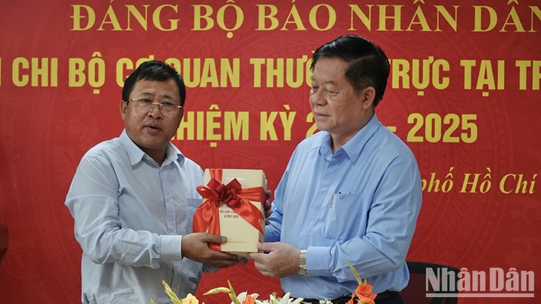 Báo Nhân Dân tiếp tục khẳng định vị trí, vai trò của một cơ quan báo Đảng ảnh 1