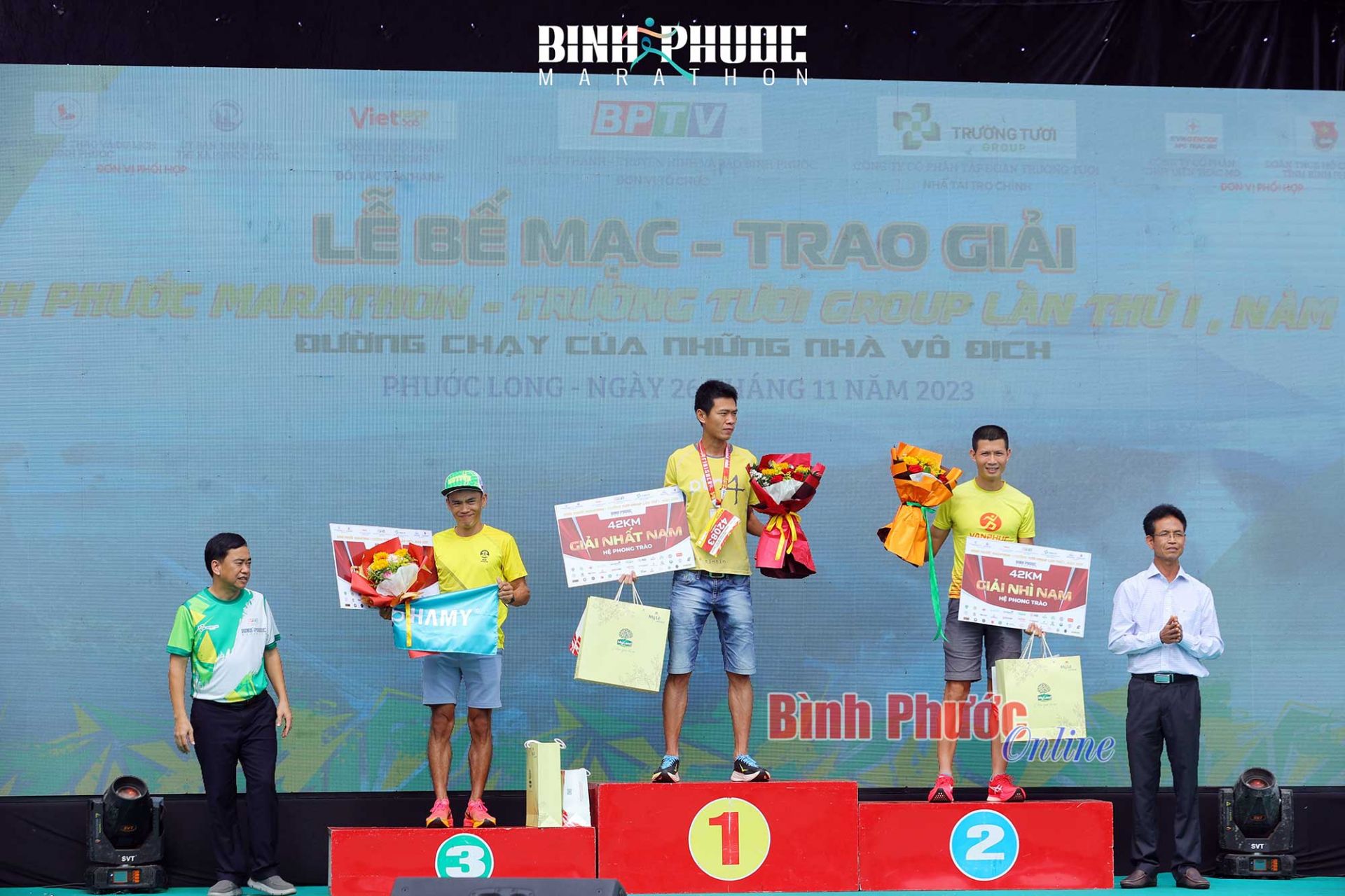 https://media.baobinhphuoc.com.vn/upload/news/11_2023/47f2b3ff106271f02cb085c78dad1d85_08195727112023.jpg